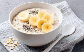 Avižinė košė: ar šie populiariausi pasaulyje pusryčiai naudingi?