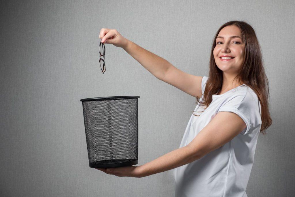 Buvęs partneris nepalieka jūsų minčių? Tuomet šie 4 būdai jums pravers. Atsikratykite visko, kas primena buvusįjį