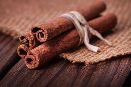 Cinamono lazdelės jaukumo paslaptis jūsų namuose