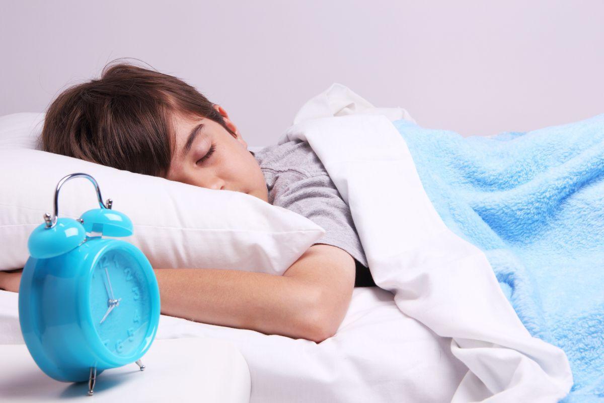 „Sleepmaxxing” manija užvaldo internetą: štai tiesa, kurią turi žinoti prieš bandydami šį miego triuką