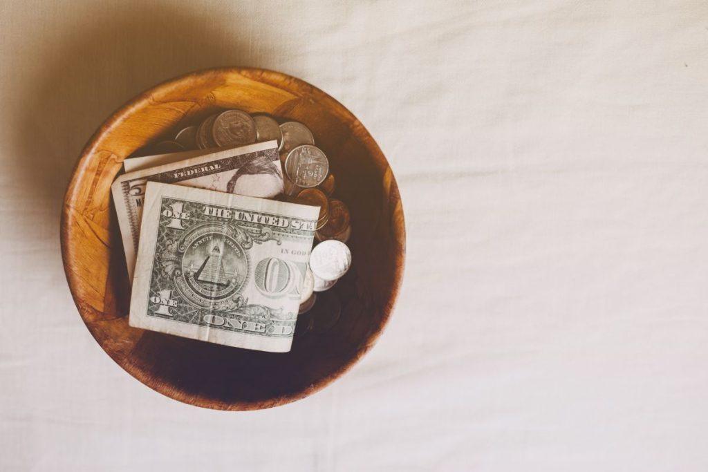 Dovanojimo dėsnis: išmokite duoti ir viską gausite mainais. Kaip dovanojimo dėsnį pritaikyti kasdienybėje