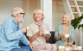 Geriausias gėrimas, saugantis smegenis po 60 metų