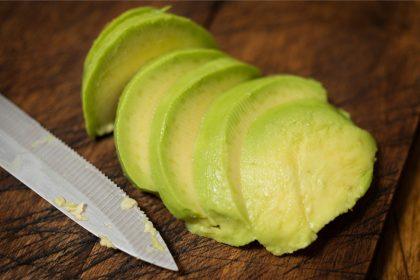 Greitai paruošiamas avokadų užkandis - nuostabus skonis šventiniam stalui