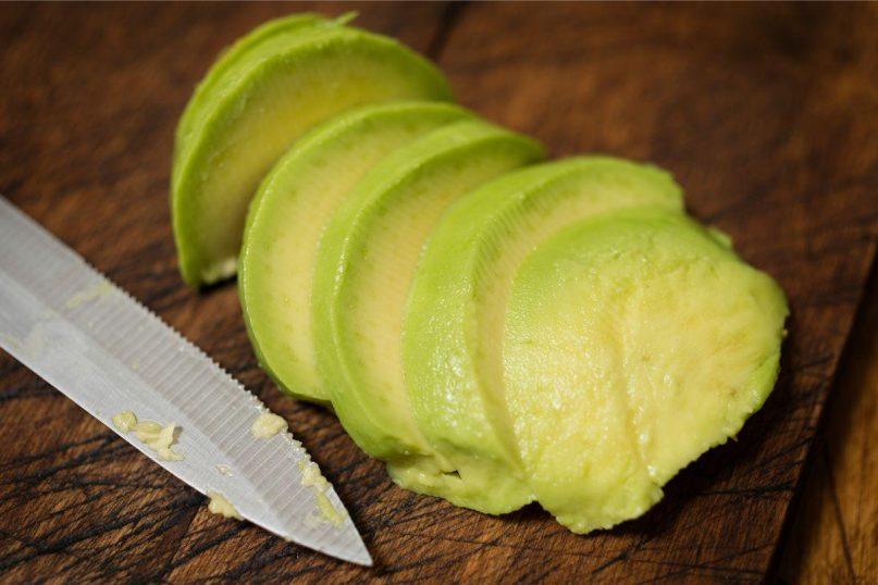 Greitai paruošiamas avokadų užkandis - nuostabus skonis šventiniam stalui