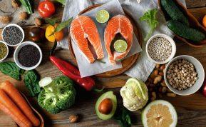 Ilgaamžiškumo dieta: įvardino maisto produktus, kuriuos reikėtų įtraukti į savo maisto racioną