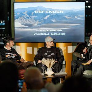 Iš Vilniaus į Dakarą: „Defender“ ir lietuvių ekipažai siekia ralio aukštumų