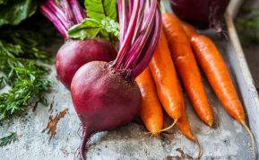 Išmokite virti morkas ir burokėlius išsaugodami gerąsias medžiagas – daugelis tai daro neteisingai