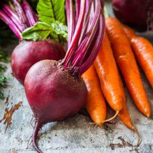 Išmokite virti morkas ir burokėlius išsaugodami gerąsias medžiagas – daugelis tai daro neteisingai