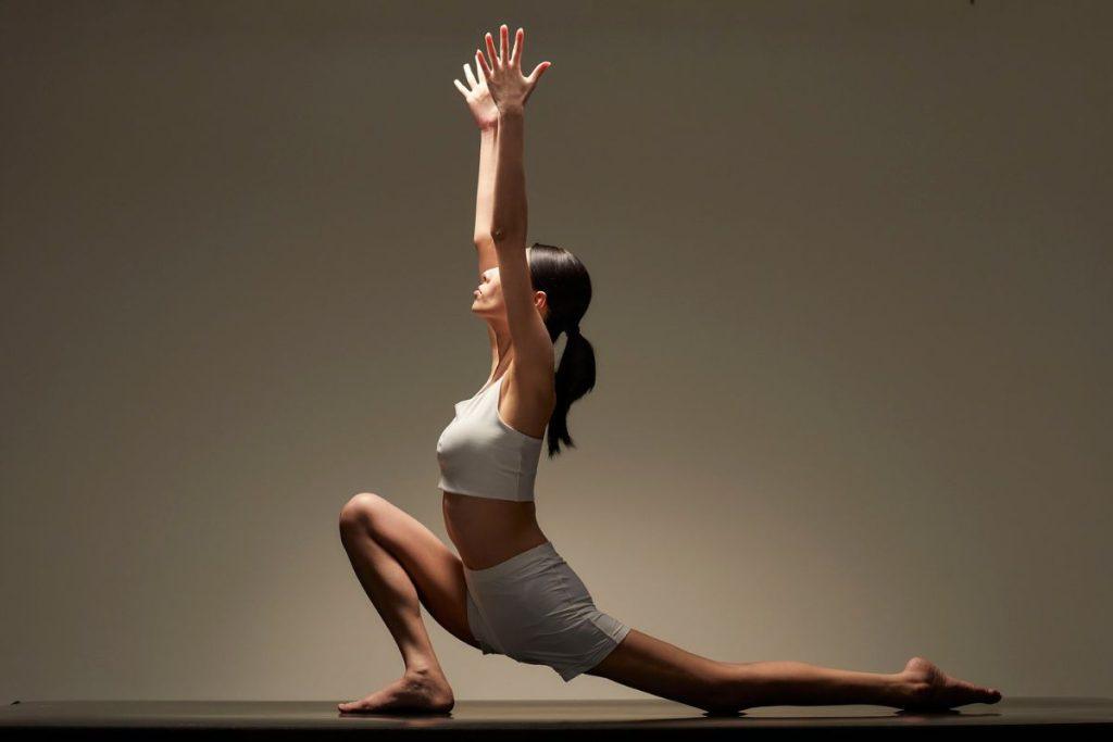 Jogos nauda miegui išryškėja jau po kelių savaičių praktikos