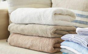 Ką daryti, kad rankšluosčiai visada būtų švelnūs: skalbimo gudrybės