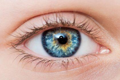 Ką galite sužinoti apie žmogų iš jo akių?