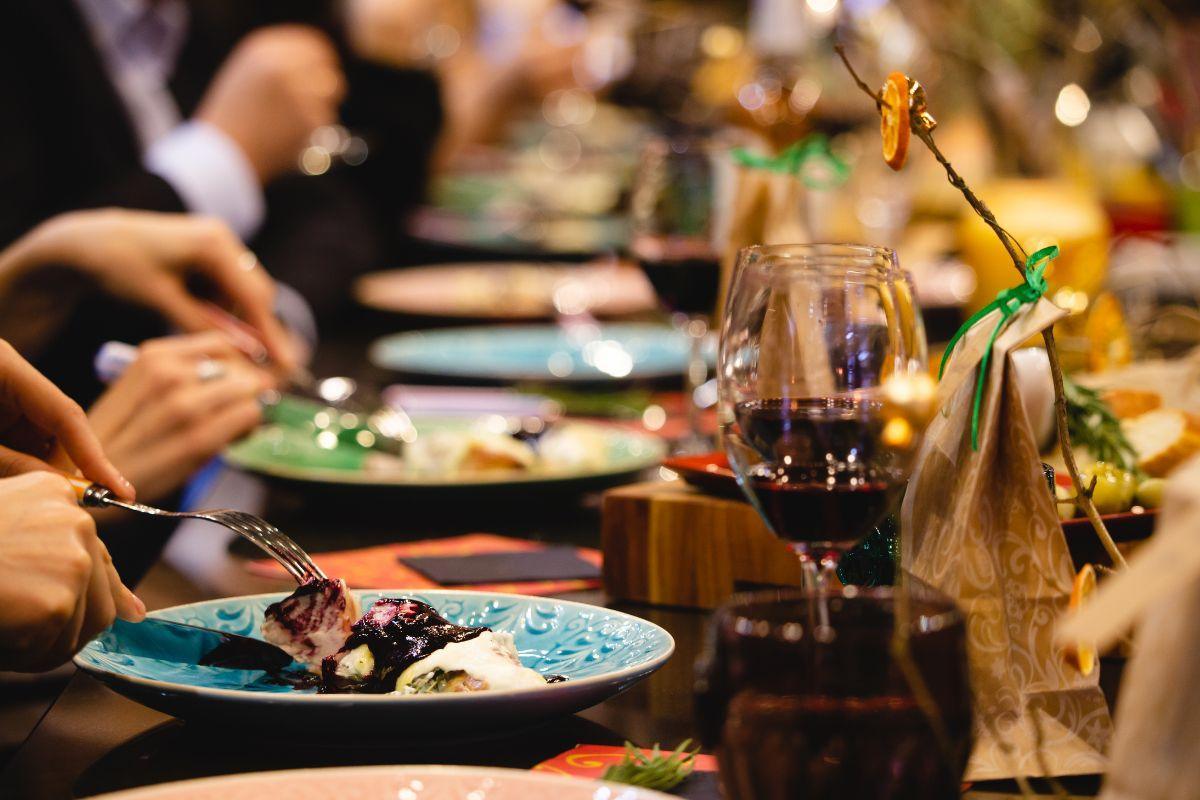 Ką už 15 eurų galite užsisakyti restoranuose įvairiose pasaulio šalyse