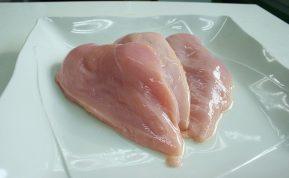 Kad mėsa būtų minkšta ir sultinga, užpilkite ją kefyru. Labai paprasta!