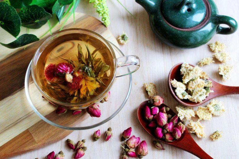 Kaip atsikratyti neigiamo streso poveikio geriant žolelių arbatą: gydytojai atskleidė receptą