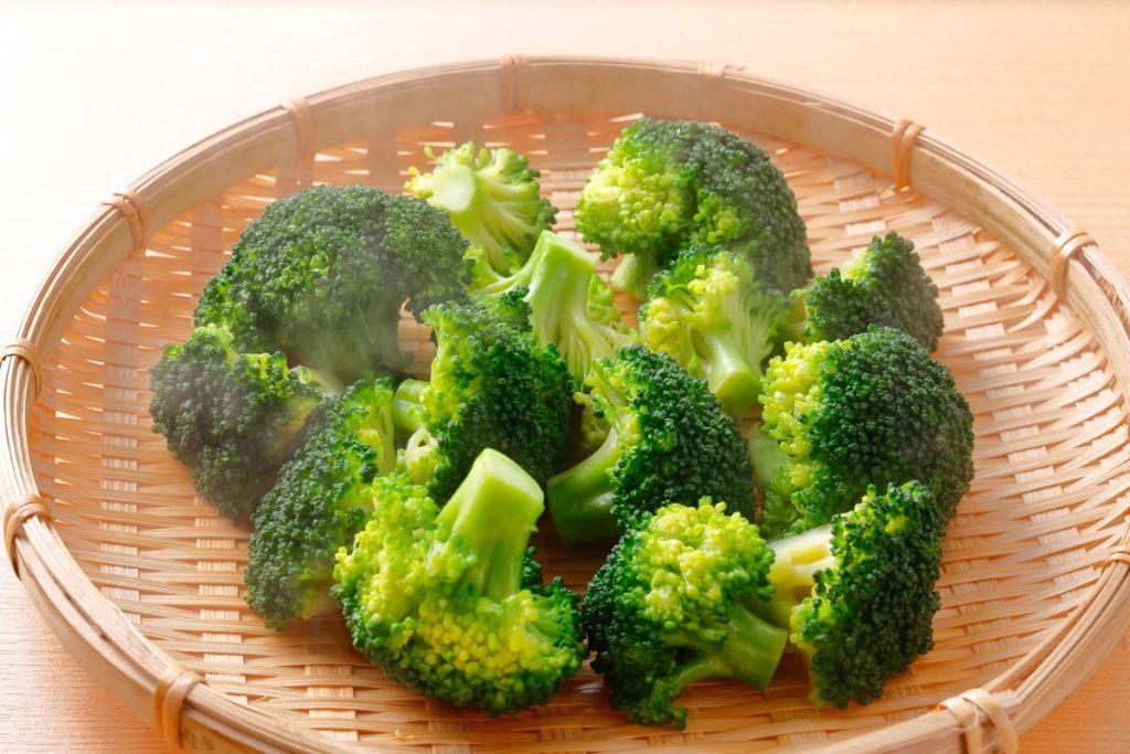Kaip gaminti brokolius, kad išsaugotumėte naudingas medžiagas