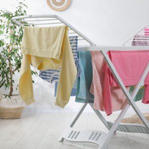 Kaip greitai išdžiovinti drabužius: naudingi patarimai namų šeimininkėms