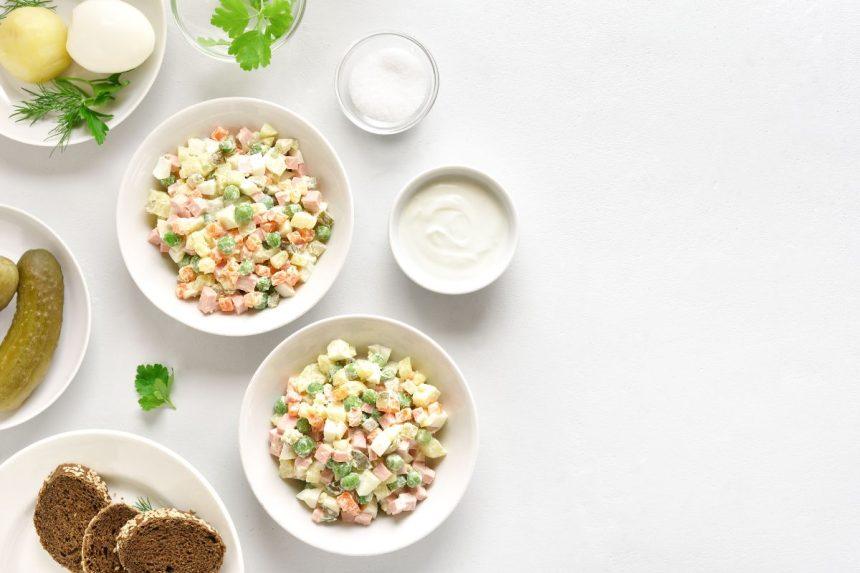 Kaip paruošti tikrai skanią baltą mišrainę? Sekite šias instrukcijas!