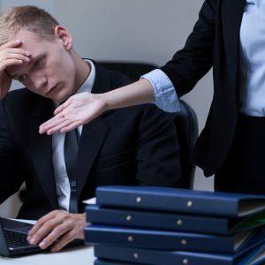 Kaip pasakyti kitam žmogui nemalonią pastabą ir kada verta tai daryti?