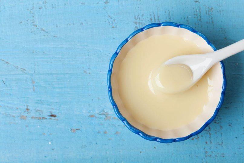 Kaip pasigaminti kondensuotą pieną namuose? Reikės vos dviejų ingredientų