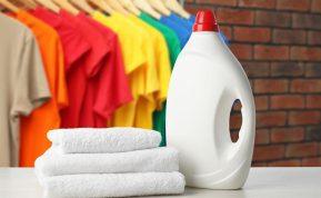 Kaip pasigaminti naminį audinių minkštiklį? Šis receptas tikrai padės sutaupyti