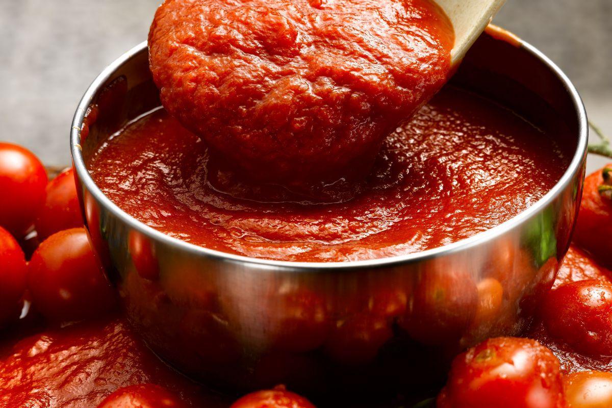 Kaip pasigaminti tobulą pomidorų padažą: slaptasis ingredientas