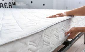 Kaip per 5 minutes atnaujinti čiužinį namuose: pamirškite apie cheminį valymą