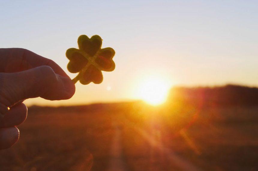 Kaip sėkmingi žmonės pradeda savo dieną? 8 dalykai, kuriuos jie daro ryte