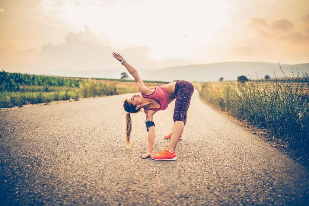 Kaip sėkmingi žmonės pradeda savo dieną? 8 dalykai, kuriuos jie daro ryte. Darykite mankštą