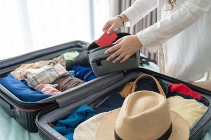 Kaip sutalpinti daugiau į lagaminą: paprasti būdai sutaupyti vietos kelionėje