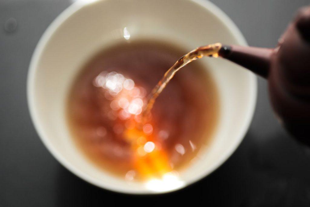 Kas yra pu-erh arbata ir kodėl ji naudinga kepenims