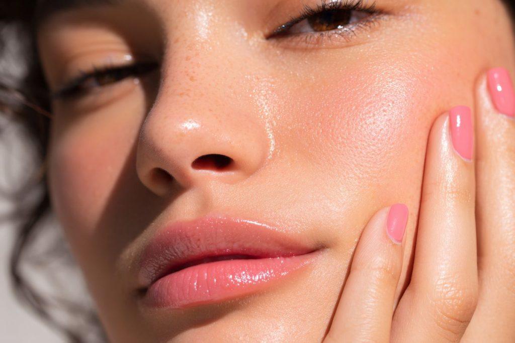 Kasdien valgyti kiaušinius yra nepaprastai naudinga. Ar žinote, kodėl? Padeda odai ir plaukams