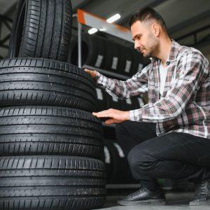 Kodėl net ir gerai atrodančios žieminės padangos gali būti pavojingos?