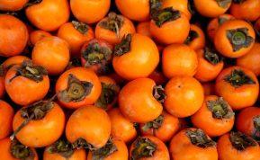 Kodėl pusryčiams reikėtų valgyti persimonus, o ne gerti kavą?