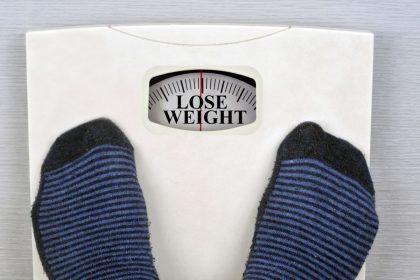 Kokias 5 klaidas daro daugelis žmonių, kai bando numesti svorio: ekspertų nuomonė