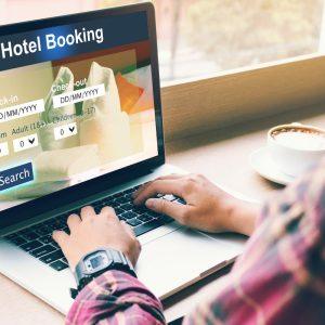 Kokias klaidas dažniausiai daro turistai užsisakydami viešbutį ir kaip jų išvengti