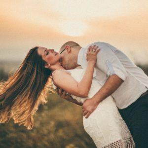 Kokie yra skirtumai tarp meilės ir įsimylėjimo?