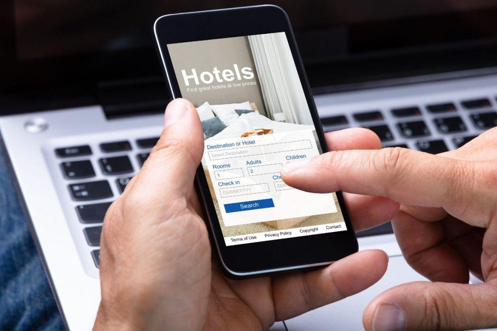 Koks pavojus slypi užsakant viešbutį tik pagal nuotraukas?