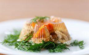 Koks šaltienos kiekis per šventes yra saugus? Mitybos specialistės atsakymas