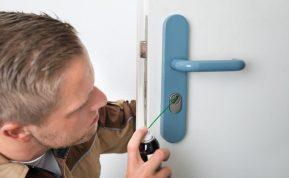 Namuose visi turi šią priemonę, kurią ypač žiemos metu svarbu prisiminti.