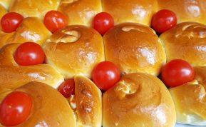 Naujas patiekalas ir originalus receptas: pomidorus ir miltus sutrinkite trintuvu