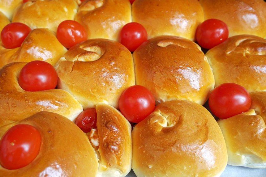 Naujas patiekalas ir originalus receptas: pomidorus ir miltus sutrinkite trintuvu