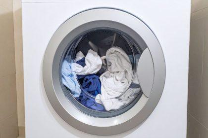 Negirdėti natūralūs skalbimo būdai padės džiaugtis švariais skalbiniais