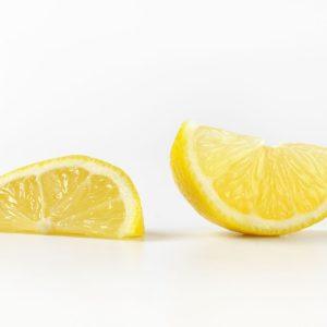 Neišmeskite! Likęs citrinos gabaliukas padės virtuvėje…