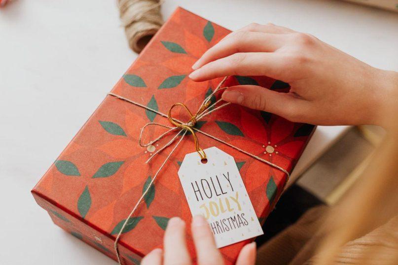 Net trečdalis lietuvių ruošiasi švęsti žiemos šventes kukliau – išlaidos kris labiau nei tikėtasi