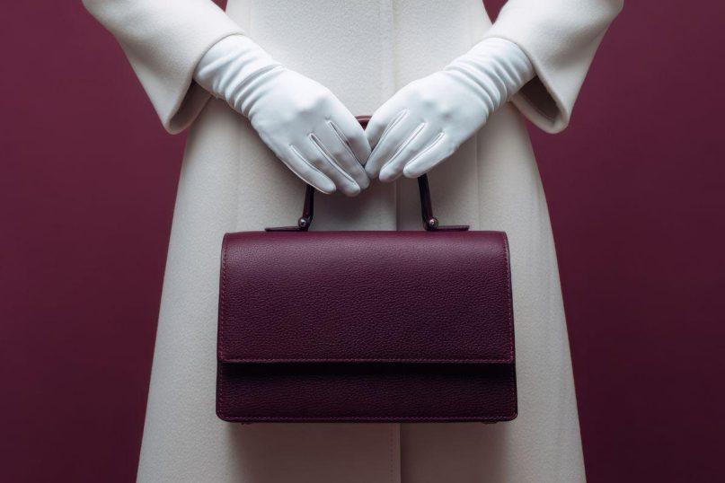 Padarykite šį vieną dalyką ir jūsų rankinė pagaliau bus tvarkinga!