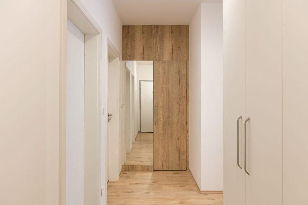 Paprastos fengšui taisyklės, kaip atsikratyti finansinių problemų. Augalų talismanų įsigyjimas. Aktyvuokite turto zoną namuose