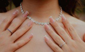Papuošalai, tinkantys visoms moterims - tiek dvidešimtmetėms, tiek keturiasdešimtmetėms