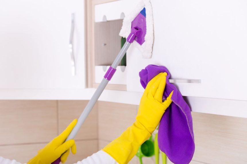 Pasidalijo auksiniais patarimais kaip efektyviai išvalyti virtuvę