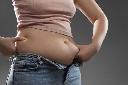 Penki paprasti būdai, kaip atsikratyti pilvo riebalų