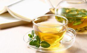 Penkios priežastys, kodėl turėtumėte gerti žaliąją arbatą